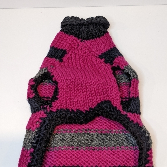 HANDMADE hand knit pink striped dog sweater medium - Picture 6 of 7